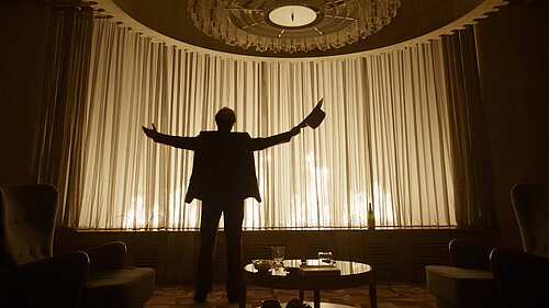 Standbild aus dem Film Digger