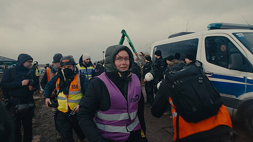 Standbild aus dem Film Wolken über Lützerath