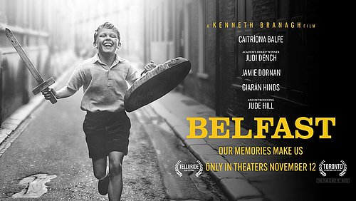 Standbild aus dem Film Belfast