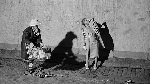 Standbild aus dem Film Bildnis einer Trinkerin