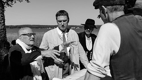 Standbild aus dem Film Heimsuchung - Eine Jahrhundertgeschichte