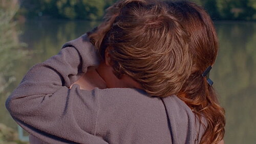 Standbild aus dem Film Strange River