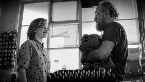 Standbild aus dem Film Sie glauben an Engel, Herr Drowak?