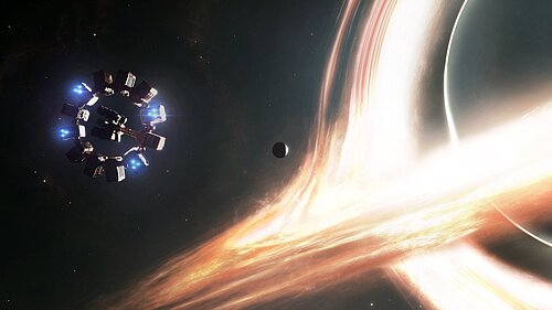 Standbild aus dem Film Interstellar (OmU)