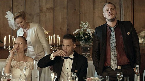 Standbild aus dem Film Dibbuk - Eine Hochzeit in Polen