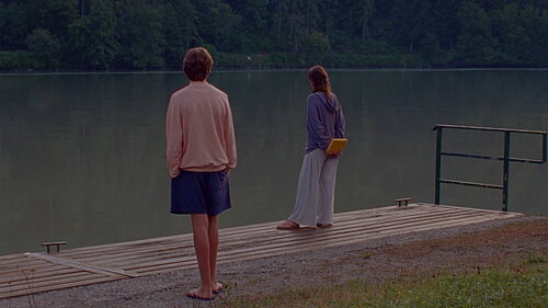 Standbild aus dem Film Strange River