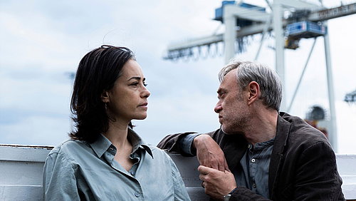 Standbild aus dem Film Gelbe Briefe