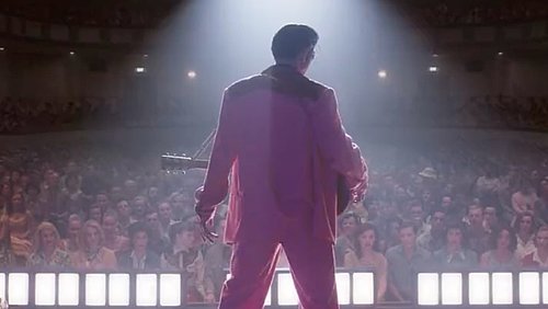 Standbild aus dem Film Elvis