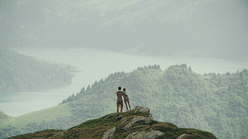 Standbild aus dem Film Hirten