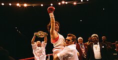 That´s Why The Lady Is A Champ