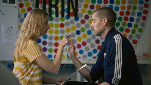 Standbild aus dem Film Als wäre es leicht