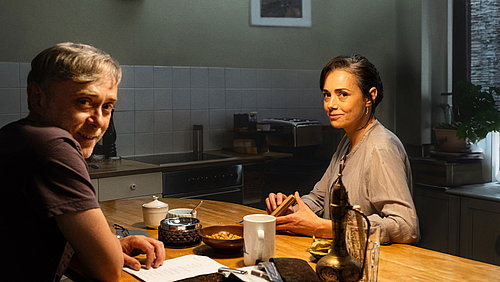 Standbild aus dem Film Gelbe Briefe